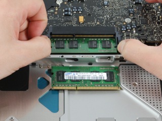 macbookram.jpg